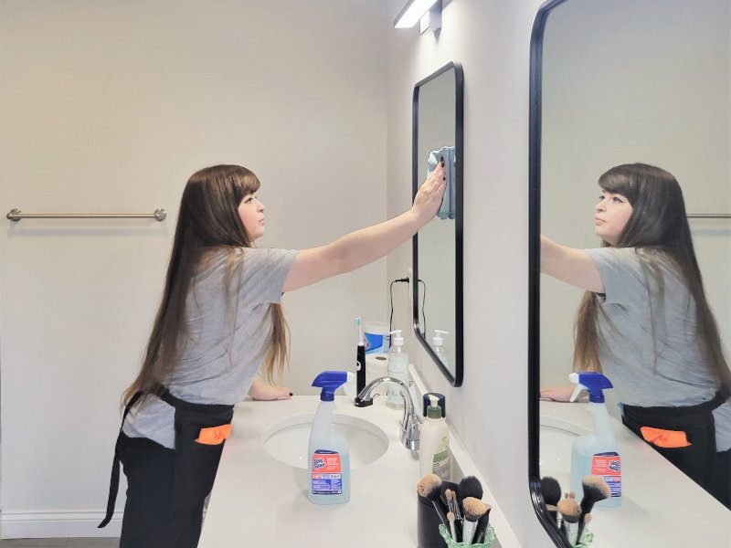 House cleaning service in Valparaiso IN with spotless results